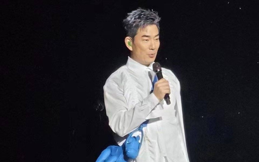 单曲-任贤齐演唱会231201杭州-烛光