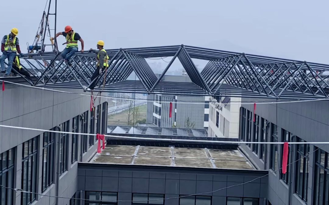 采光遮阳 通风保温 沿海区域可以抵挡12级强台风 #采光顶#网架顶棚