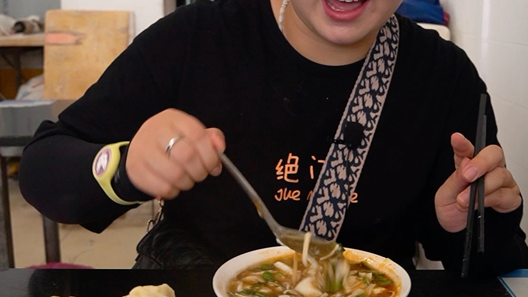 新沂的两掺儿绝门了牛肉包子的汤汁太鲜了弟们我留新沂刷碗吧徐州徐州