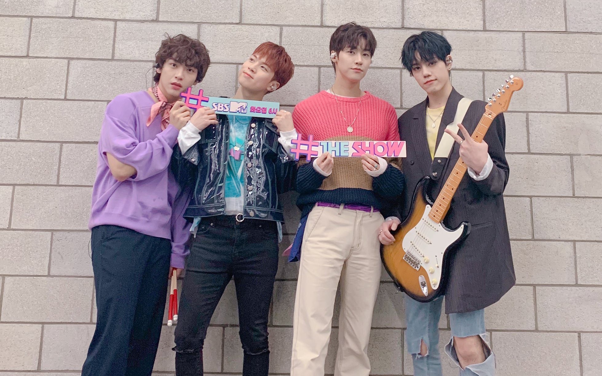 新飞初一位舞台来了!神仙乐队啊!