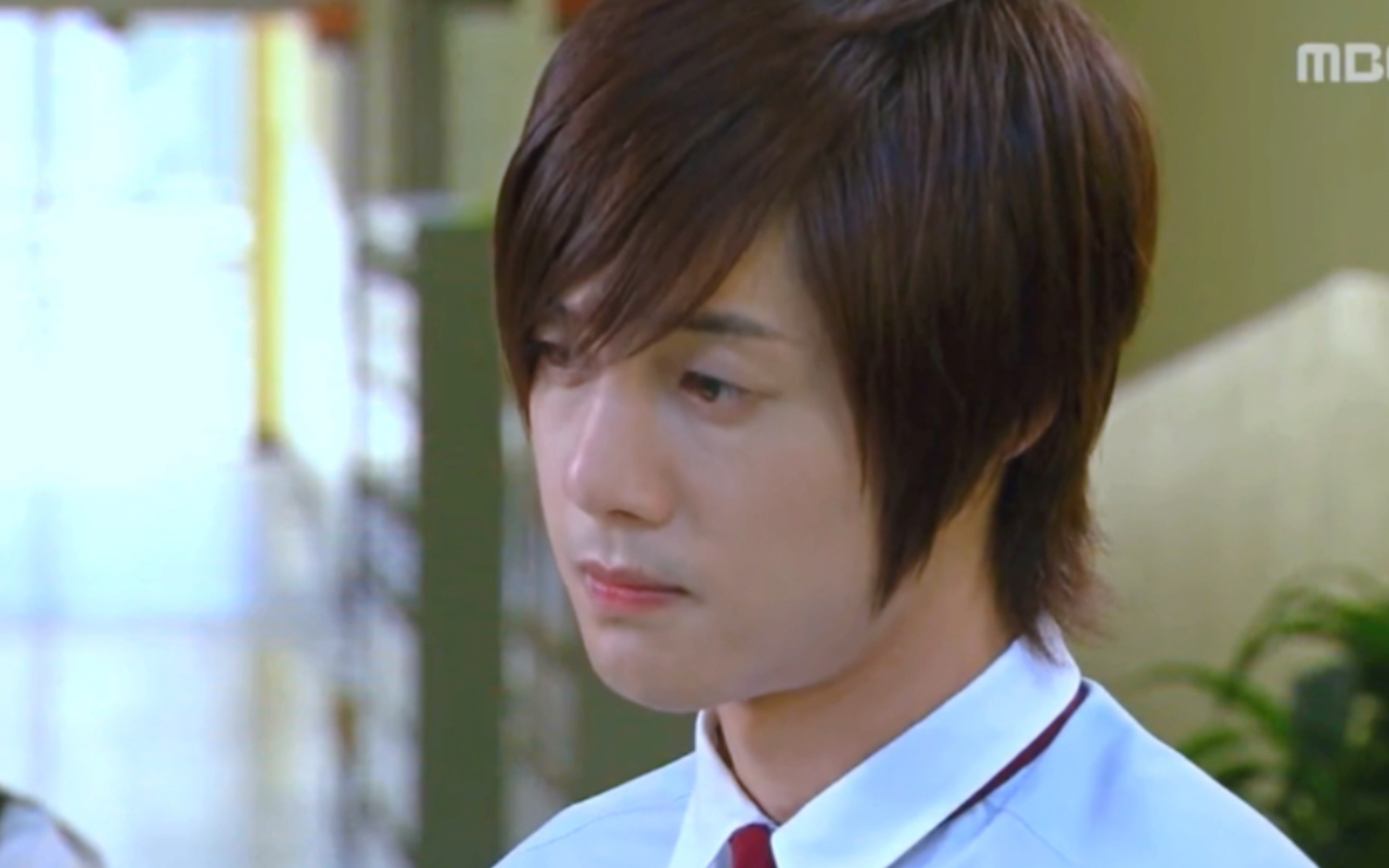 【金贤重】白胜祖x吴哈妮 d-情书的奇妙化学反应 |他留意她了 傲娇男