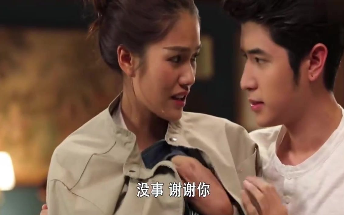 优优泰剧男明星当众给女生披衣服看来两人要爆出绯闻