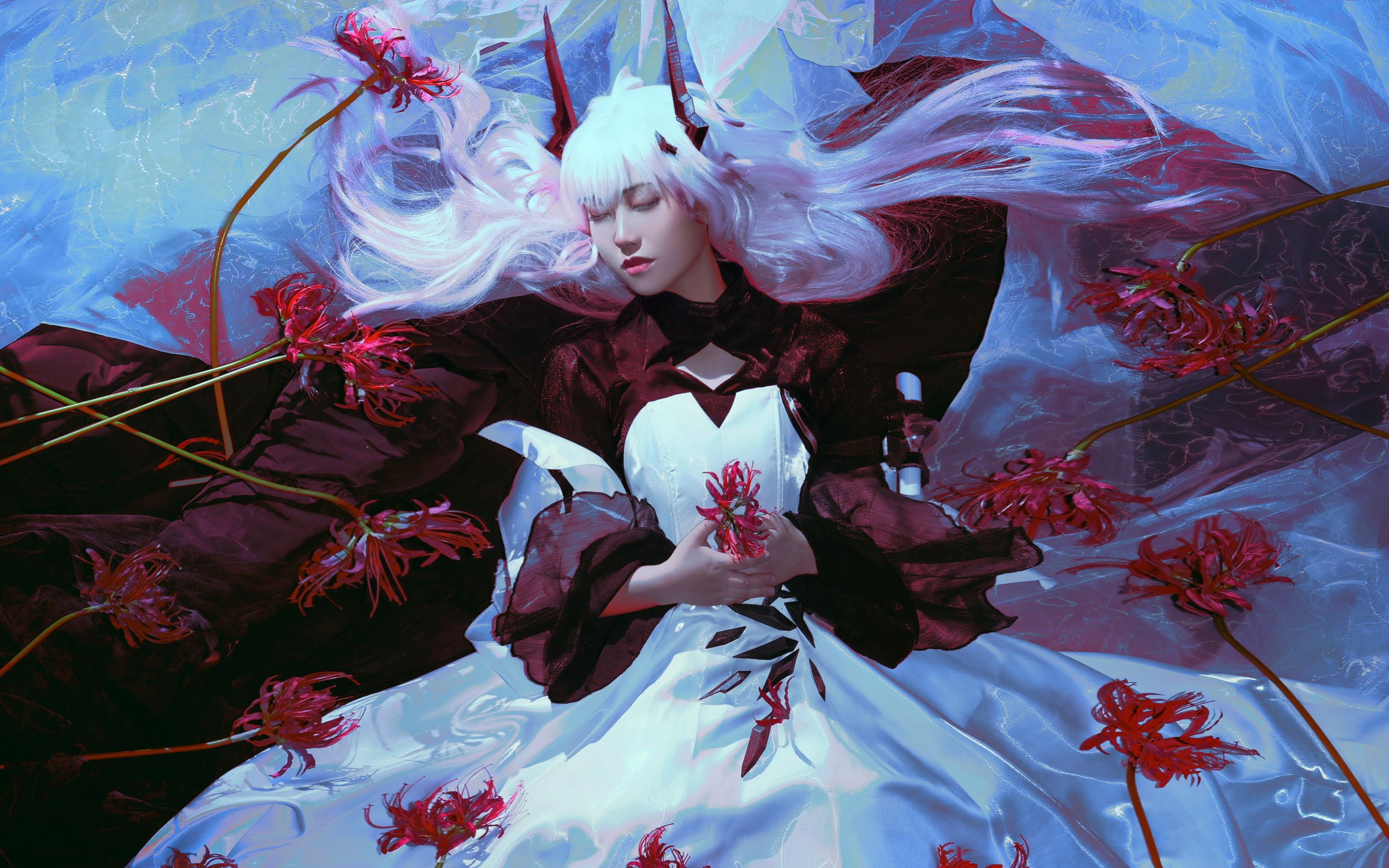 【明日方舟/cos预告/特蕾西亚&w】"而死亡亦无药可医"_哔哩哔哩_bili