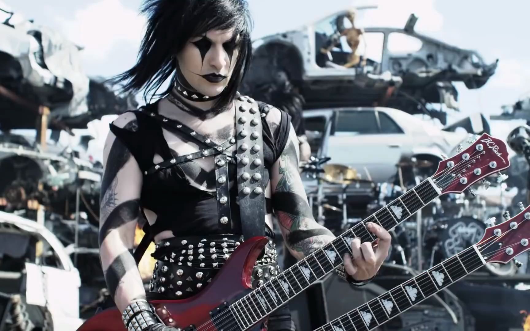 [图]Black Veil Brides - The Legacy (Official Video)金属音乐