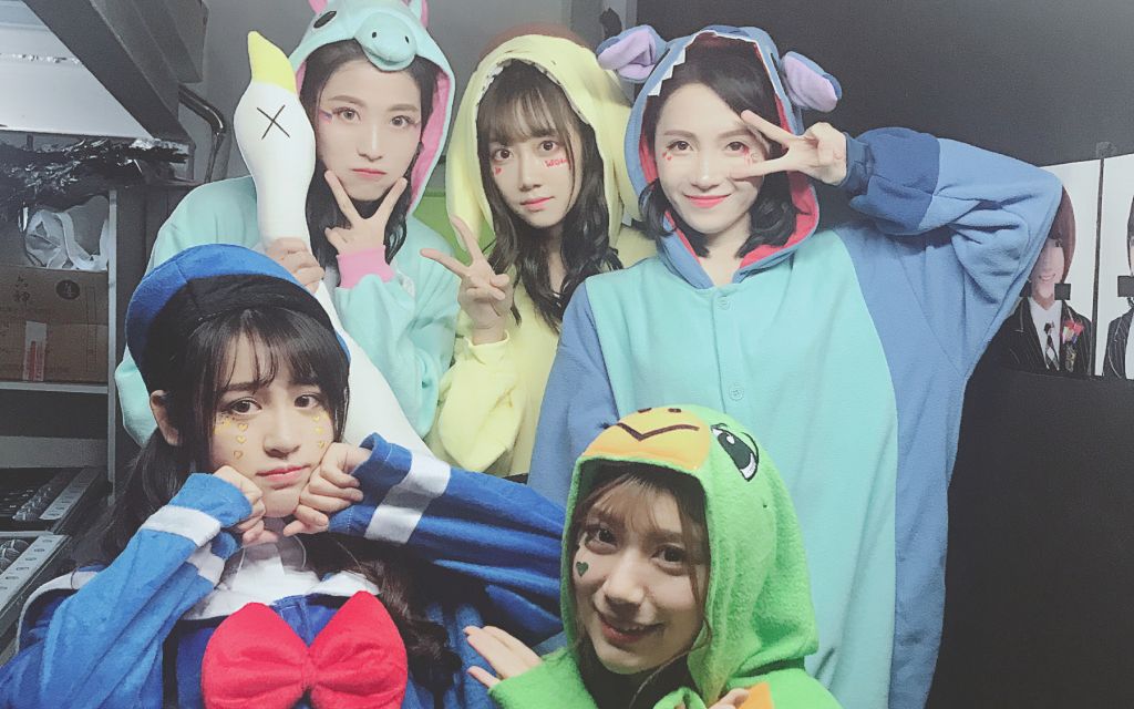 宝山老来俏日常解散系列老来俏全员为消音姐精心准备的生日礼物