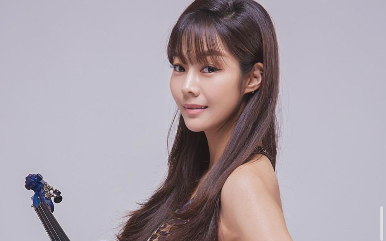 2017年韩国阿里郎电视台纯英文采访