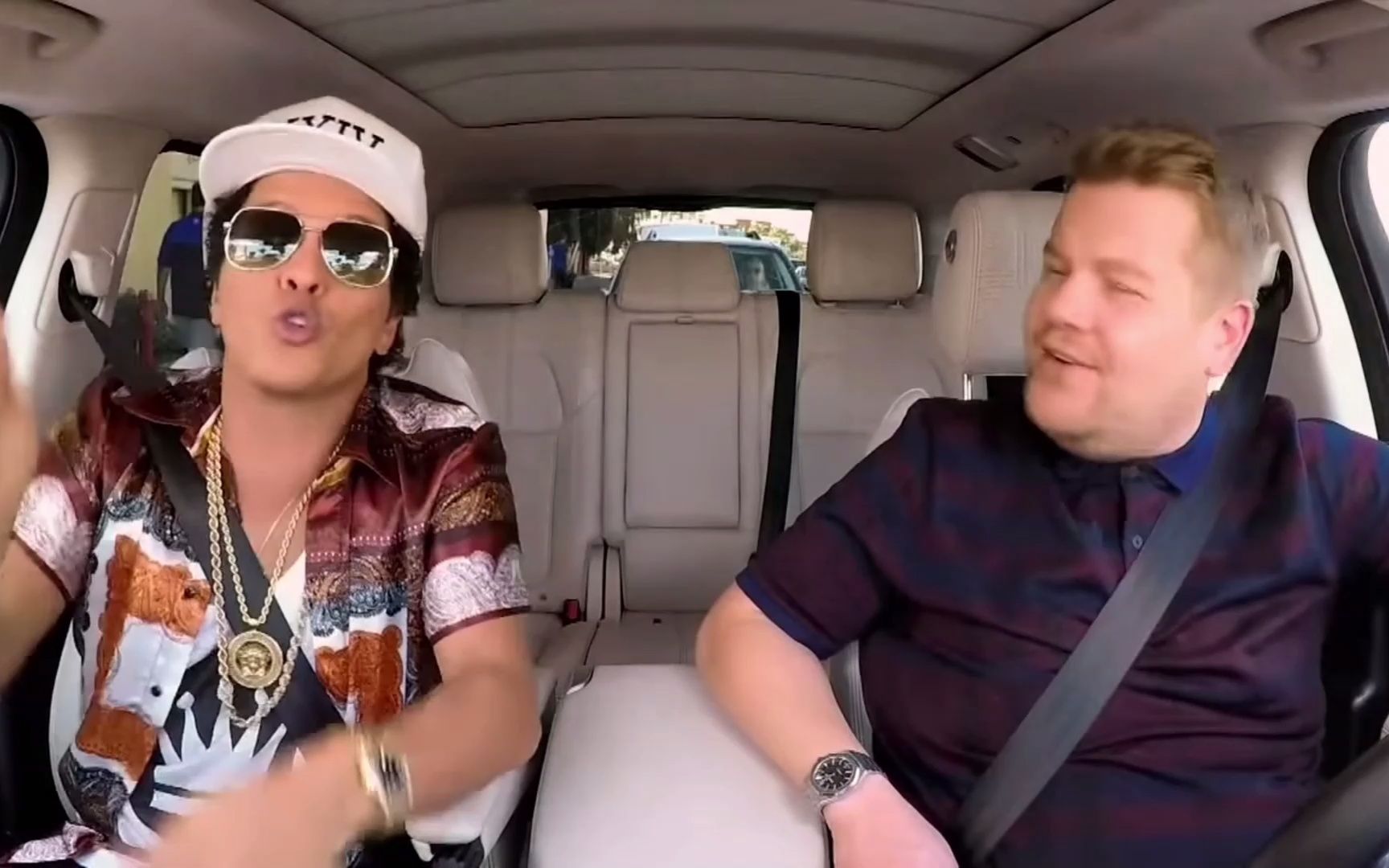 [图]【拼车卡拉OK】Bruno Mars火星哥 Carpool Karaoke演唱 Uptown Funk