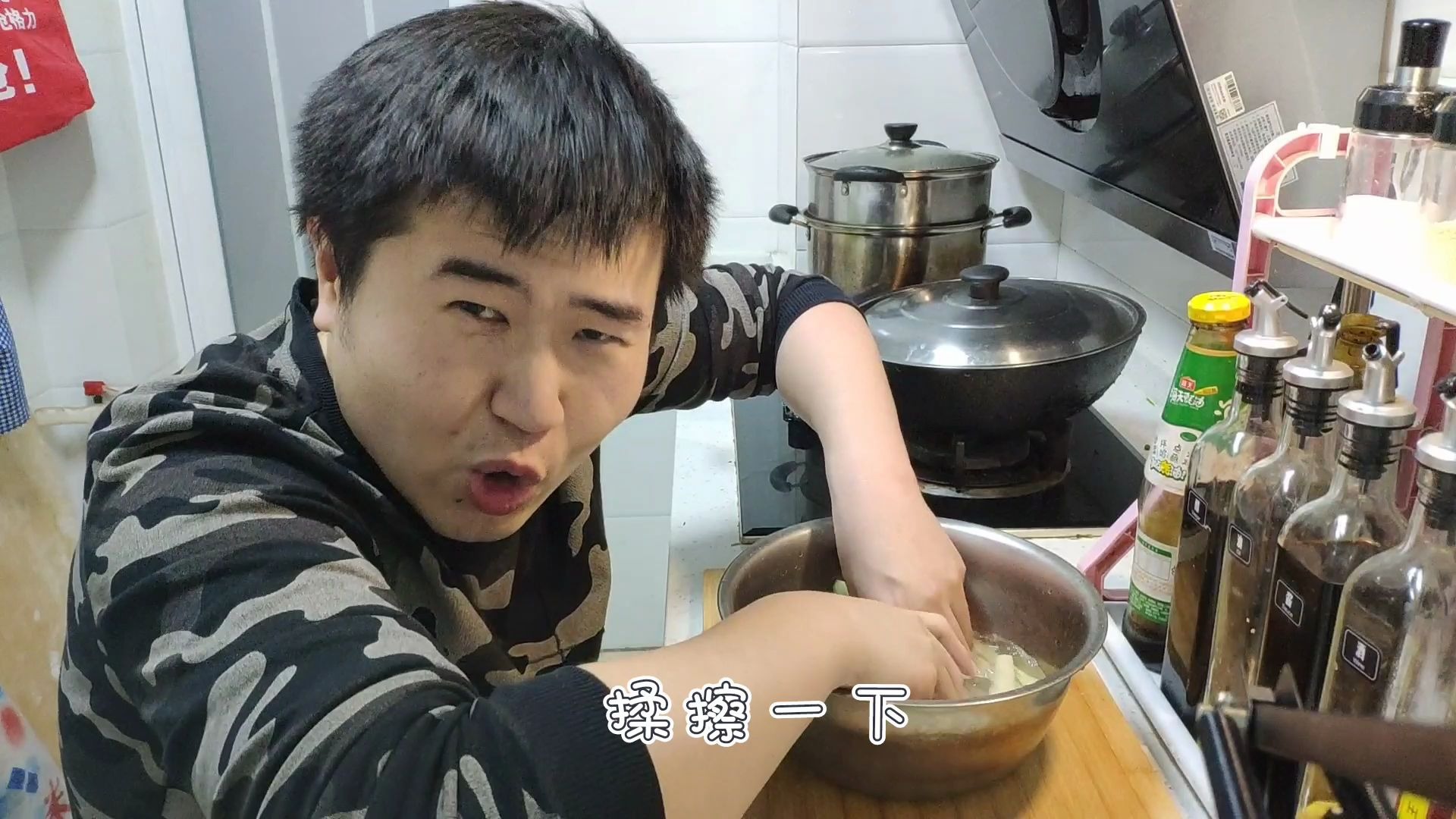 简单的炸薯条,美食up主居然炸翻车,不以为耻反以为荣的全过程!