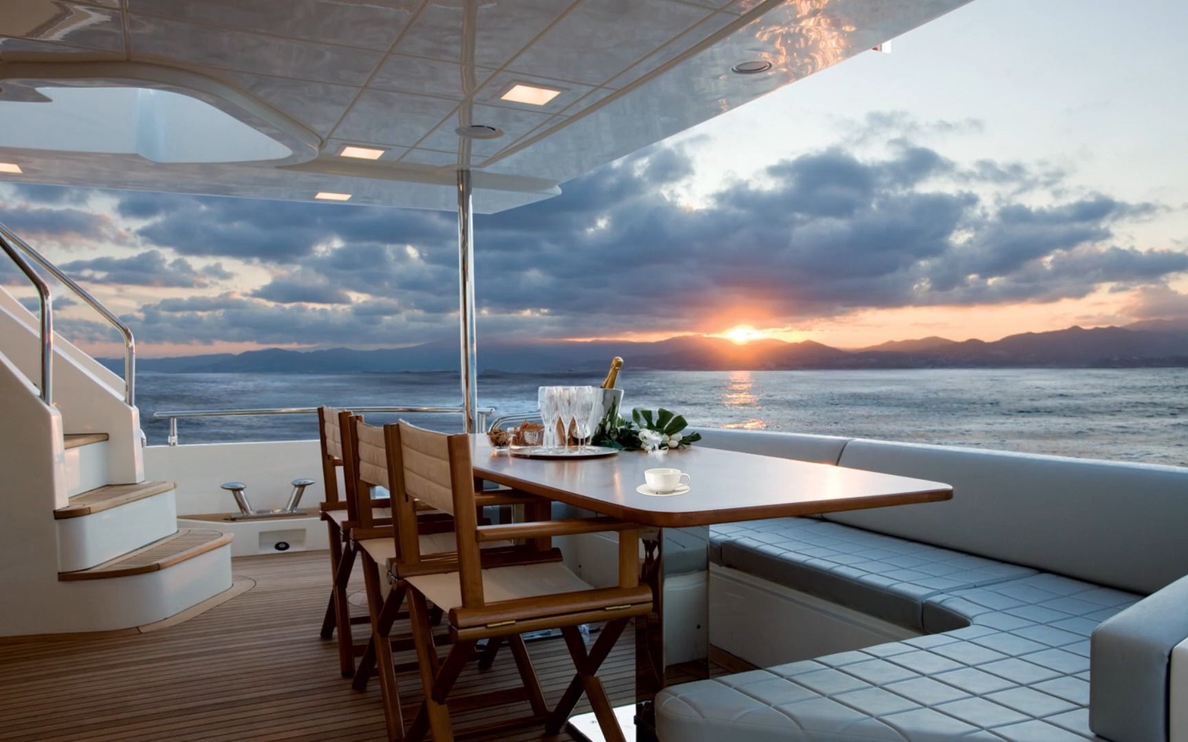 【白噪音】3小时丨在海边餐厅吃早餐 - 爵士音乐,海浪声,大自然的声音