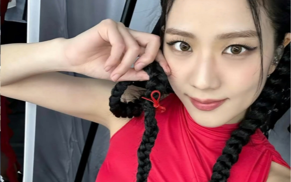 20230407 blackpink jisoo ins 更新图片10则 可爱死啦