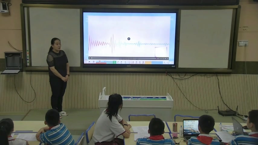 66《我为防治校园噪声出份力慧编程噪音提醒器》名师优质公开课 教学实录 小学信息技术 优质课视频课堂实录,优质公开课 优质课 比赛课 观摩课 精品课...