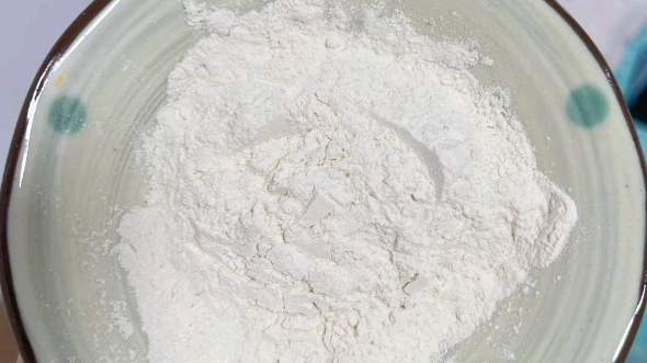 山药粉是我妈买的怀山源山药粉喝到嘴里有糊感,但是丝毫没有影响到