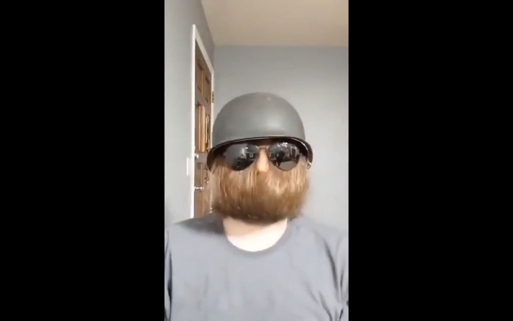 《人类迷惑行为大赏01》_哔哩哔哩 (゜-゜)つロ 干杯~-bilibili