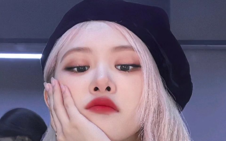 【4k】 朴彩英rosé演唱会 solo [only look at me]完整版(蓝光)