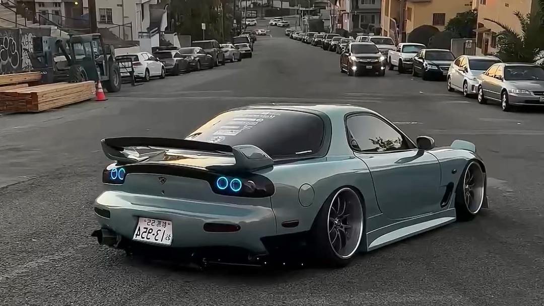 扇你女朋友一耳光换这辆车你愿意嘛?#马自达rx7 #jdm
