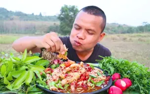 泰式凉拌酸辣无骨鸡爪 搭配各种蔬菜 大口吃肉