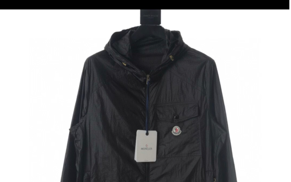 说一下仿的moncler蒙口mc 23ss 口袋轻薄防晒衣连帽外套
