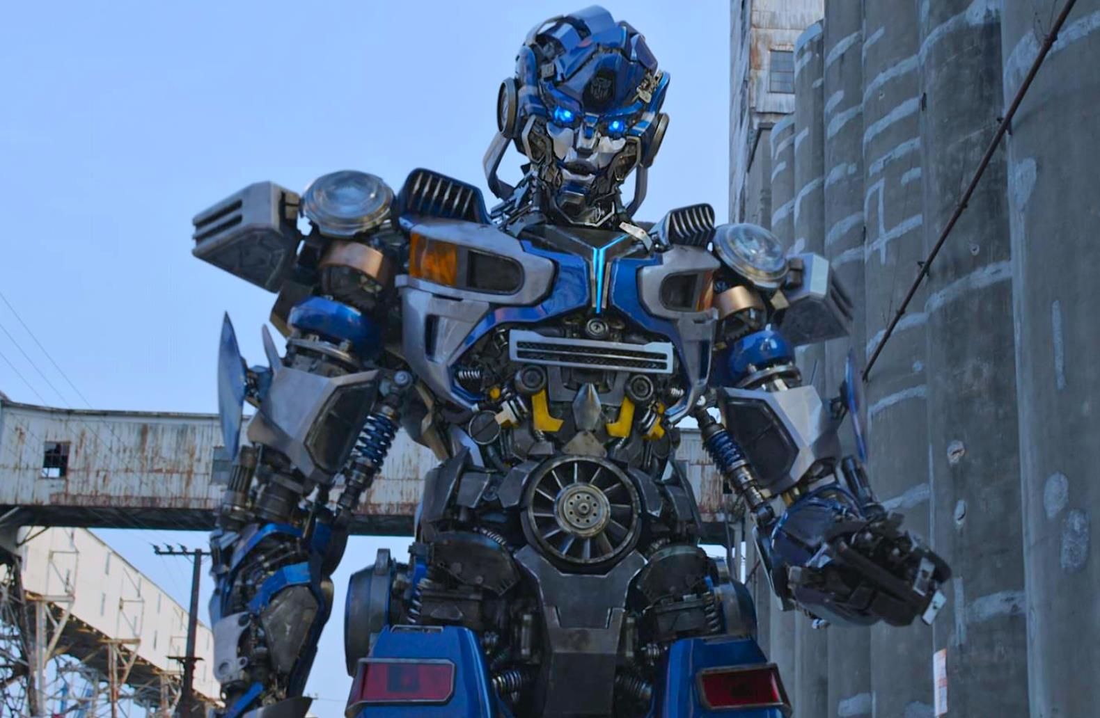 为什么汽车人当中没有三变金刚,幻影是三变战士吗?