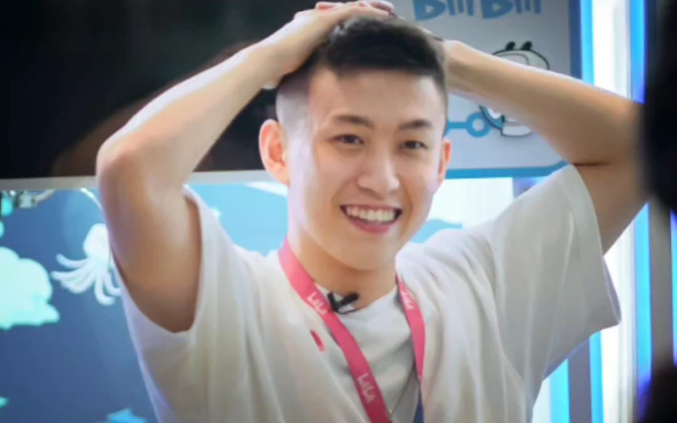 七哥richbrian921扫楼照片和视频