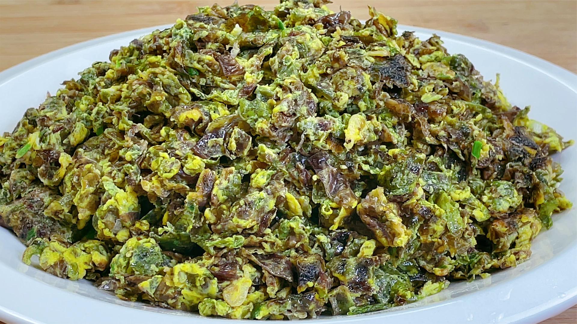 紫菜炒鸡蛋是先炒紫菜还是先炒鸡蛋,月薪40000大厨教我正确做法