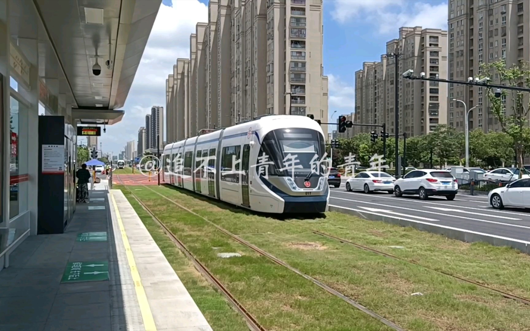 【嘉兴有轨电车】嘉兴有轨电车由拳路双溪路随拍