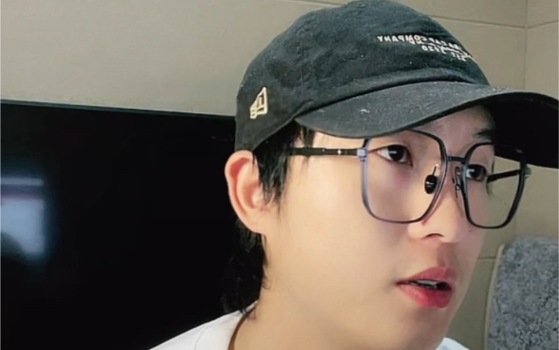 【陈亦洺/直播】20220727录屏(may i/模特/有何不可/问情/大雨/新歌