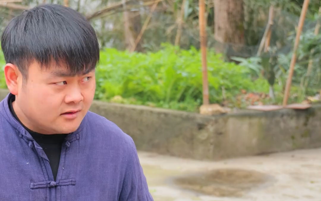 二毛想整松松最后反而被松松给整了,实在是太惨了