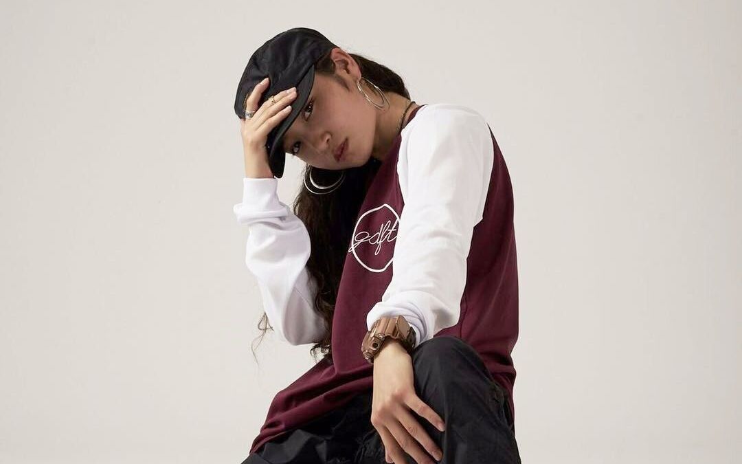 红牛街舞女神bgirl ami breaking直播教学,这才是街舞呀!