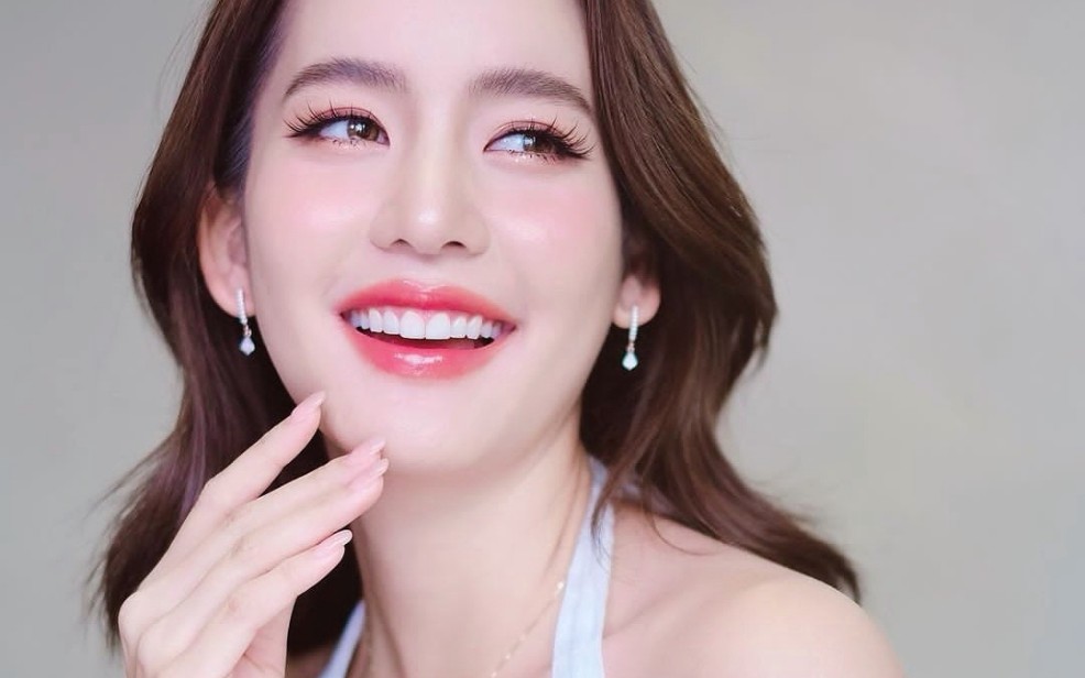 你正在追的泰国泰剧 三台女演员bow maylada畅谈《日影之下》新缴色