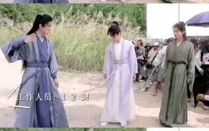 Descargar video: 终于看到三兄弟排排坐了，之前说成毅送了他俩小马扎，三个人经常坐一起我就想看这个花絮∣《莲花楼》