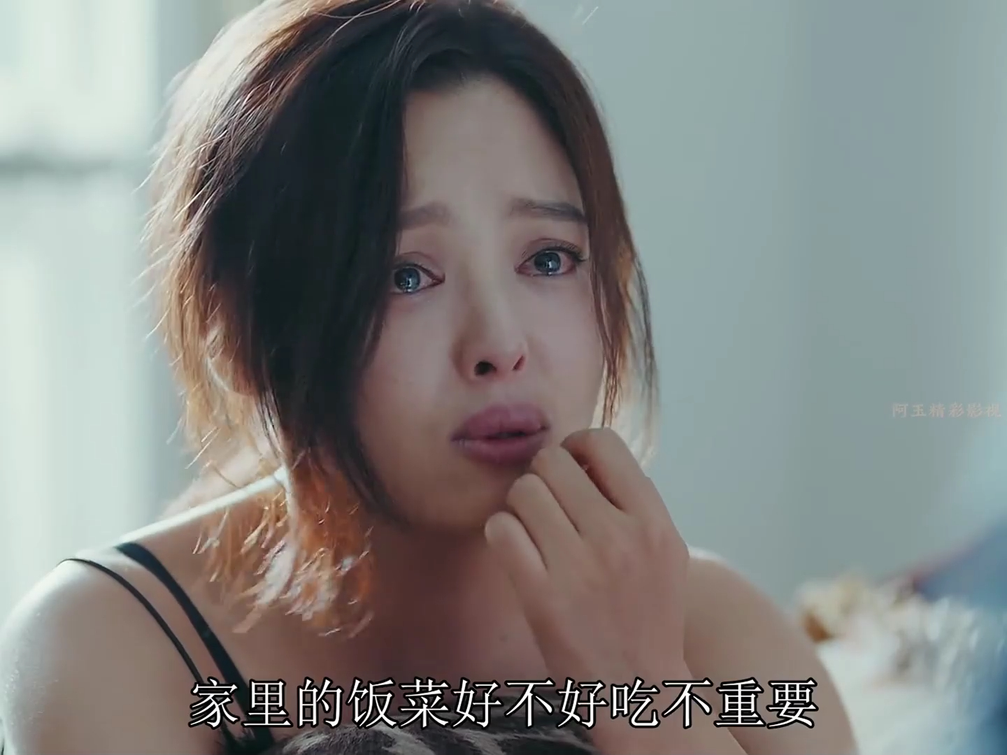 罗玥程皓追到国外霸气拆穿宋宁宇的真实面目,果断和他分手,程皓要帮她