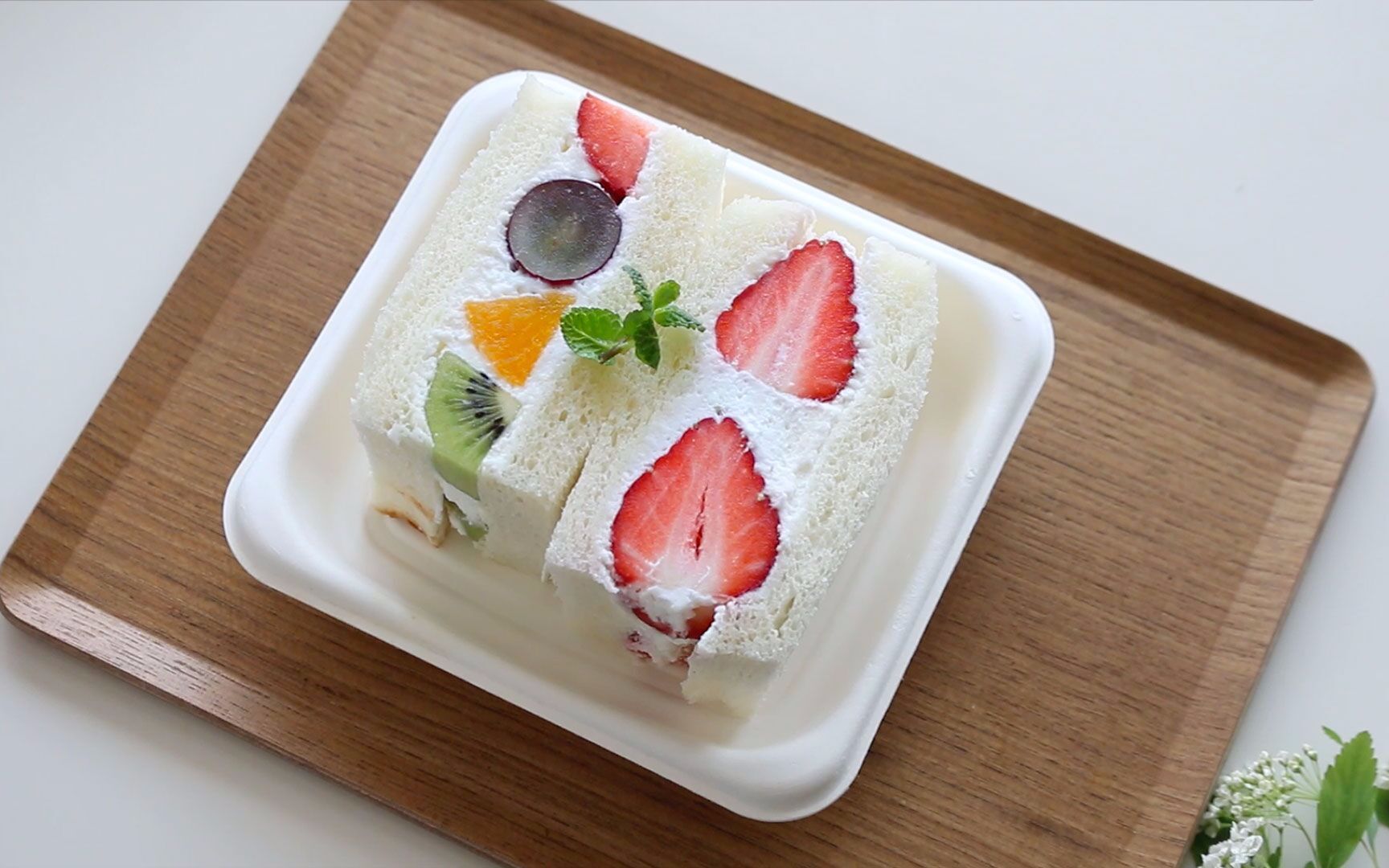 日本街头 - 水果三明治