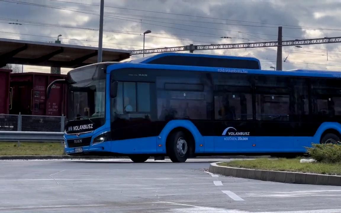 匈牙利volanbus的man燃气新车