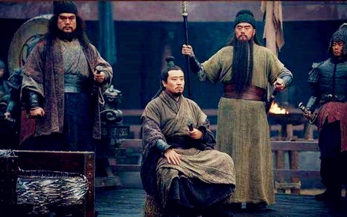 【三国】《用老三国bgm打开新三国》《这一拜》是1994年电视剧《三国演义》第一集中,刘备、关羽、张飞在桃园结义时的背景音乐,第十九集片尾曲【第...