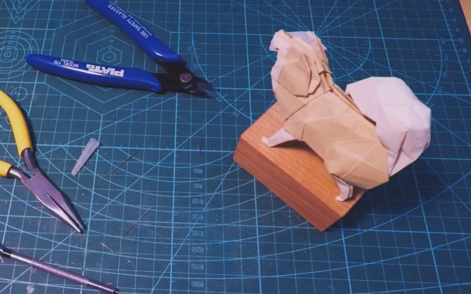 【折纸】芬兰拉普猎犬【搬运折纸】no_13_ 芬兰拉普猎犬 设计者:视频