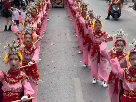 普宁南径仕章文化节,碧屿女子英歌队
