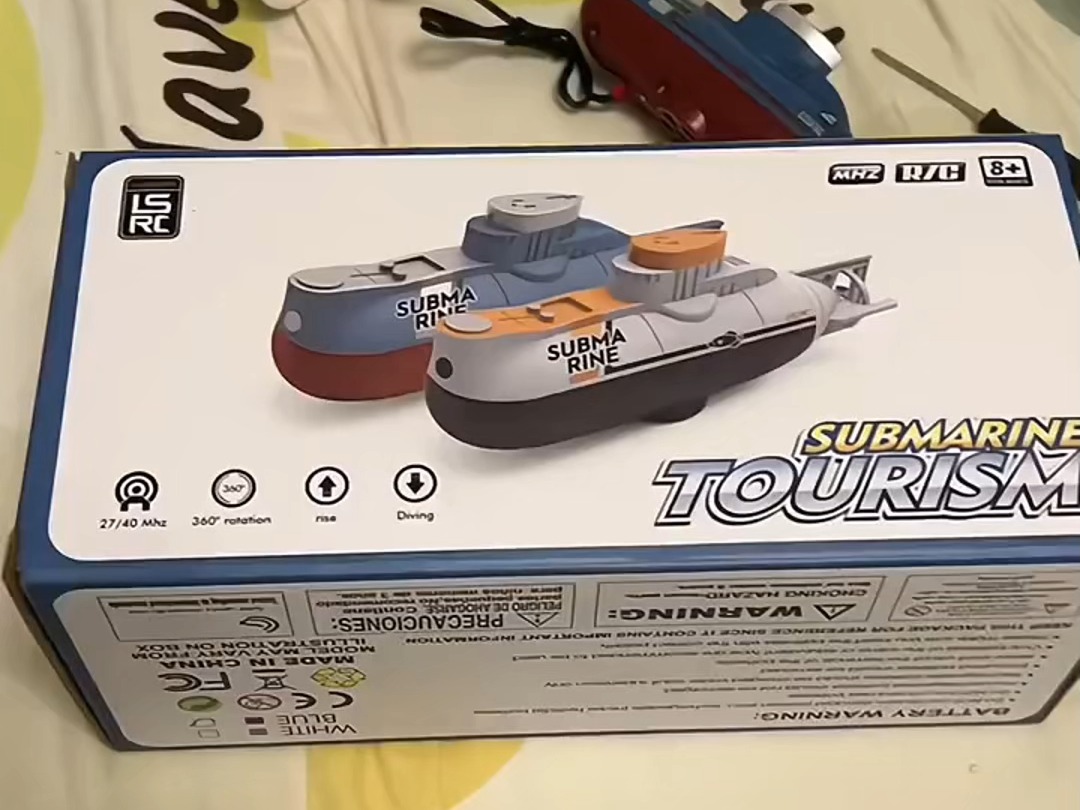 遥控潜水艇仿真核潜艇玩具迷你鱼缸造景装饰模型可下水悬停上下沉 t19