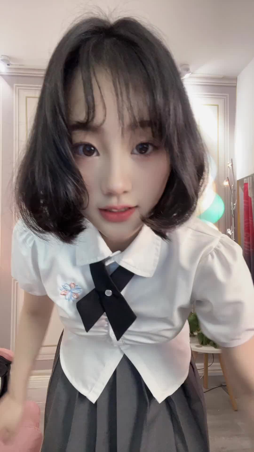 同手同脚选手申请出战dance响指版金风玉露舞蹈挑战短发女生
