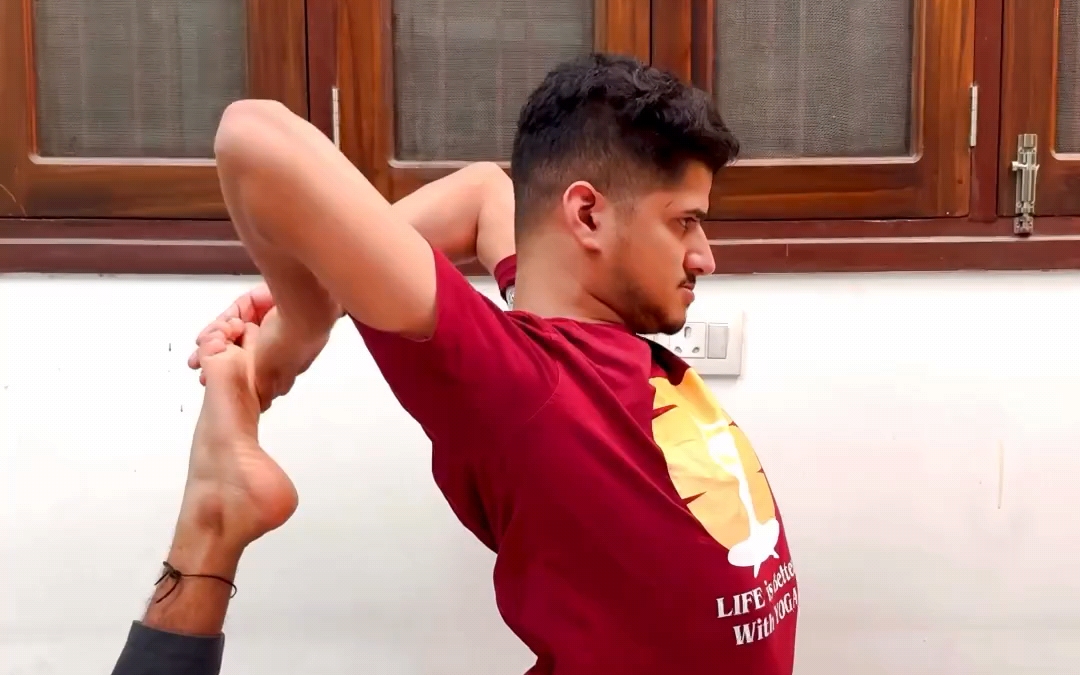 瑜伽体式-鸽王式教学