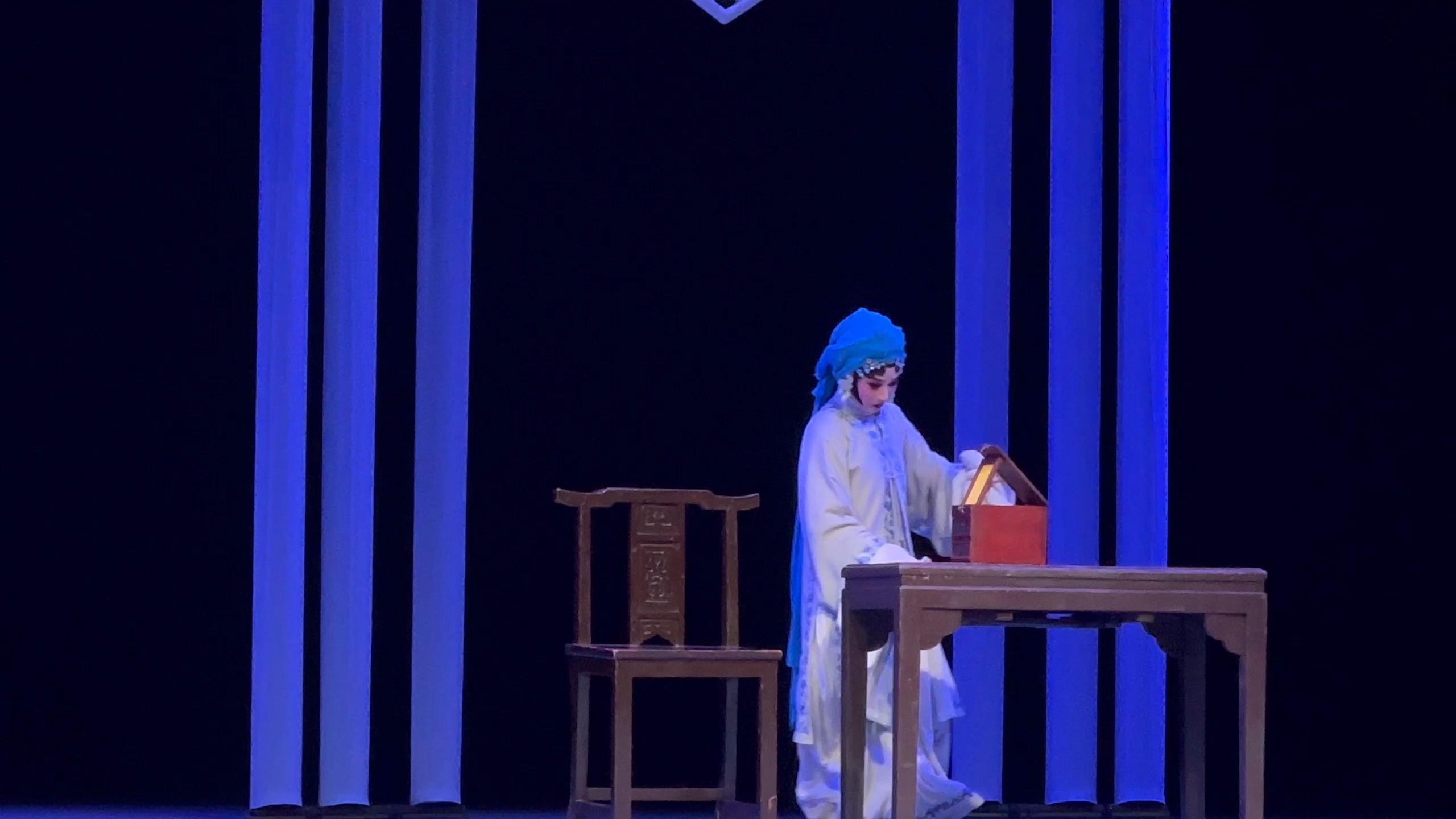 赣剧青阳腔《荆钗记 雕窗》张钰