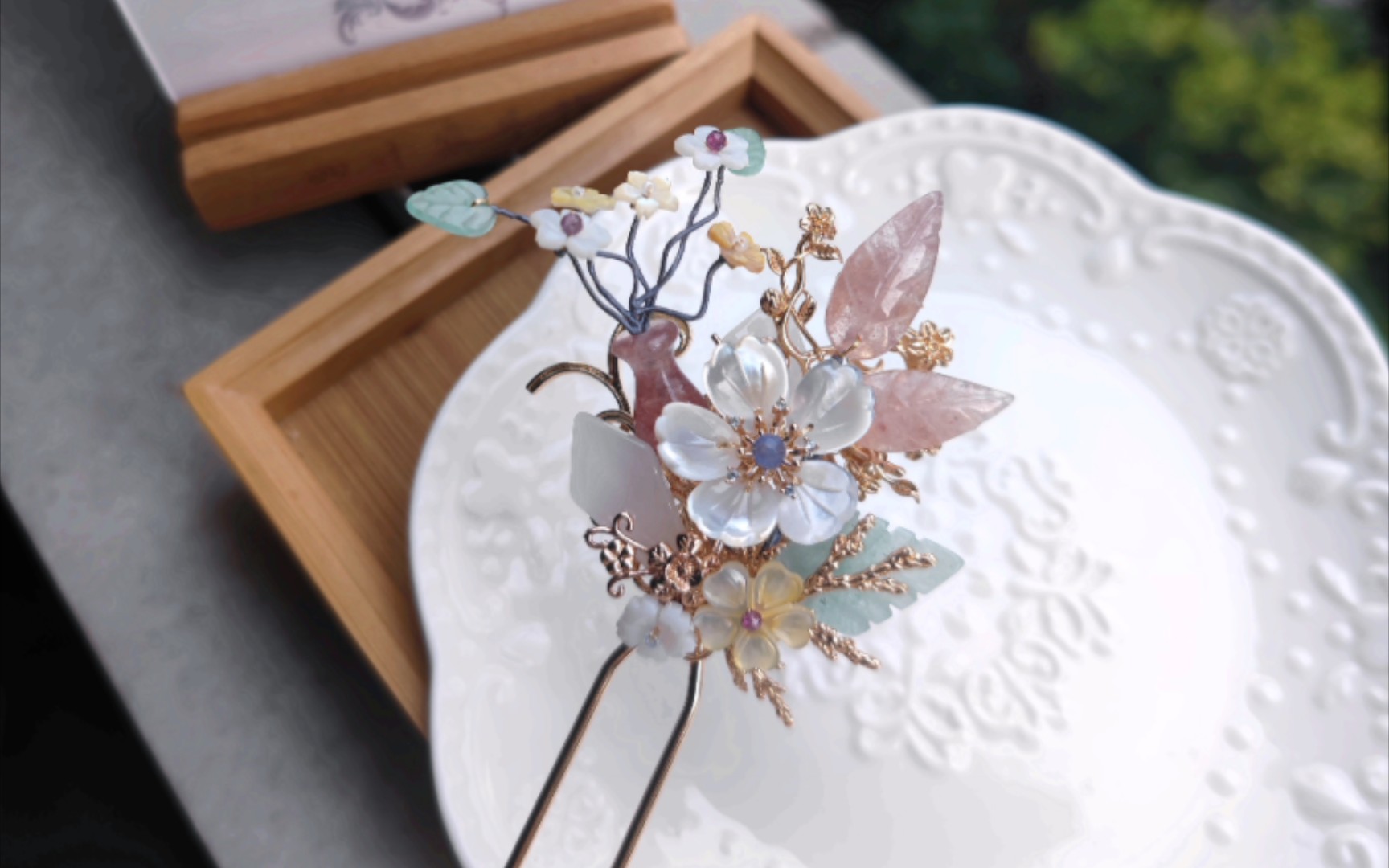 发钗上新 送你一瓶花