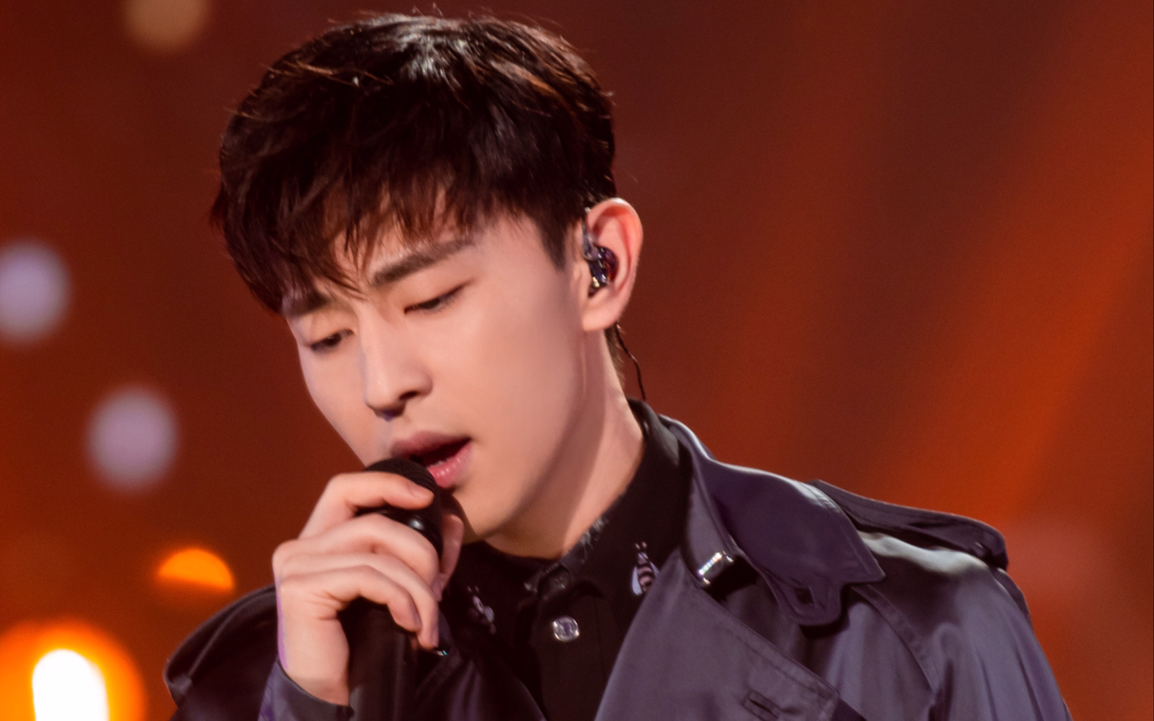 邓伦2019跨年演唱会全cut邓先生版的年少有为2019看梦想开花不害怕