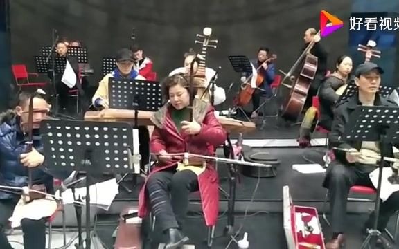 [图]豫剧团乐队演奏传统曲牌，板胡一个比一个好听