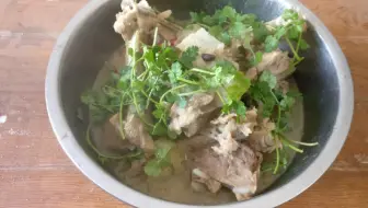 炎热高温的夏天 就喜欢煲这道花胶冬瓜猪骨汤 味道鲜美清热解暑 哔哩哔哩 Bilibili