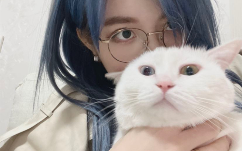 【郑丹妮】惨哥是嗲精小猫咪 每次见到都翻肚皮