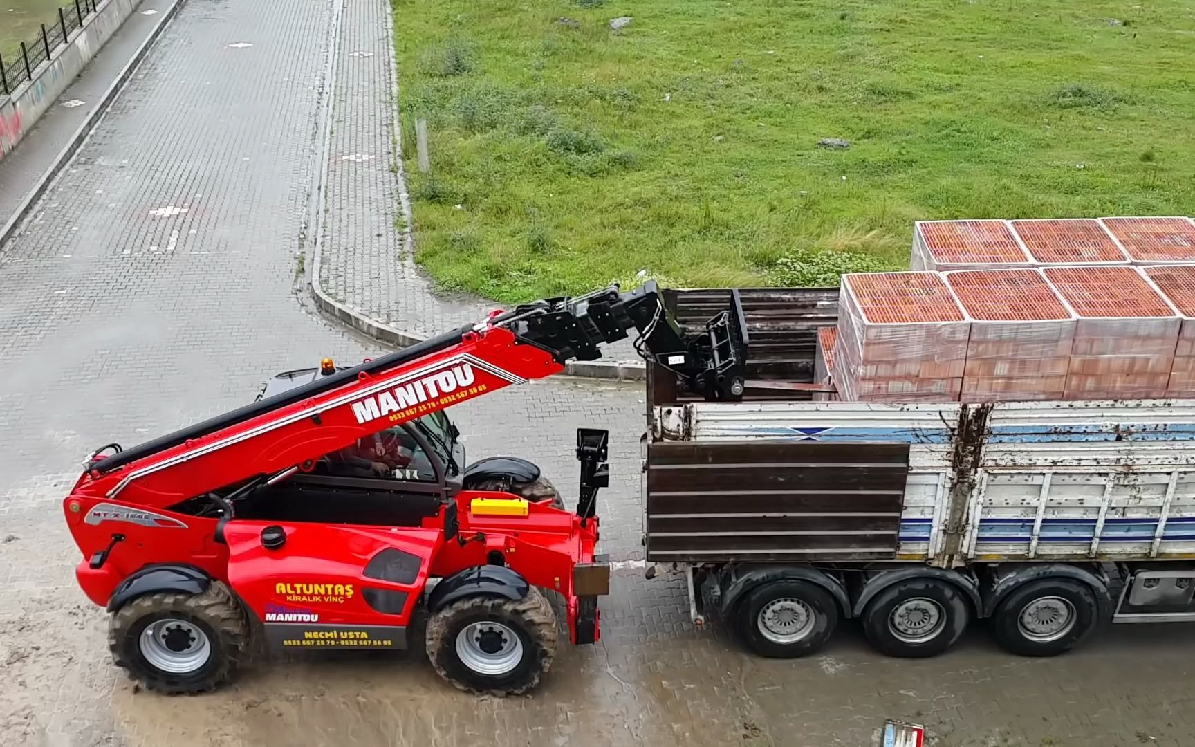 曼尼通 Manitou MTX 1840 伸缩臂叉车材料搬运哔哩哔哩bilibili