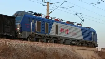 长 按 屏 幕 为 国 能 大 列 提 速 ，双 击 屏 幕 正 线 紧 急 停 车