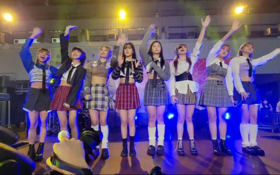 [图]221105《五種愛的密語+凡星+三分甜》 Lolly Talk 《戲聯萬千UC66千人宴》Fancam