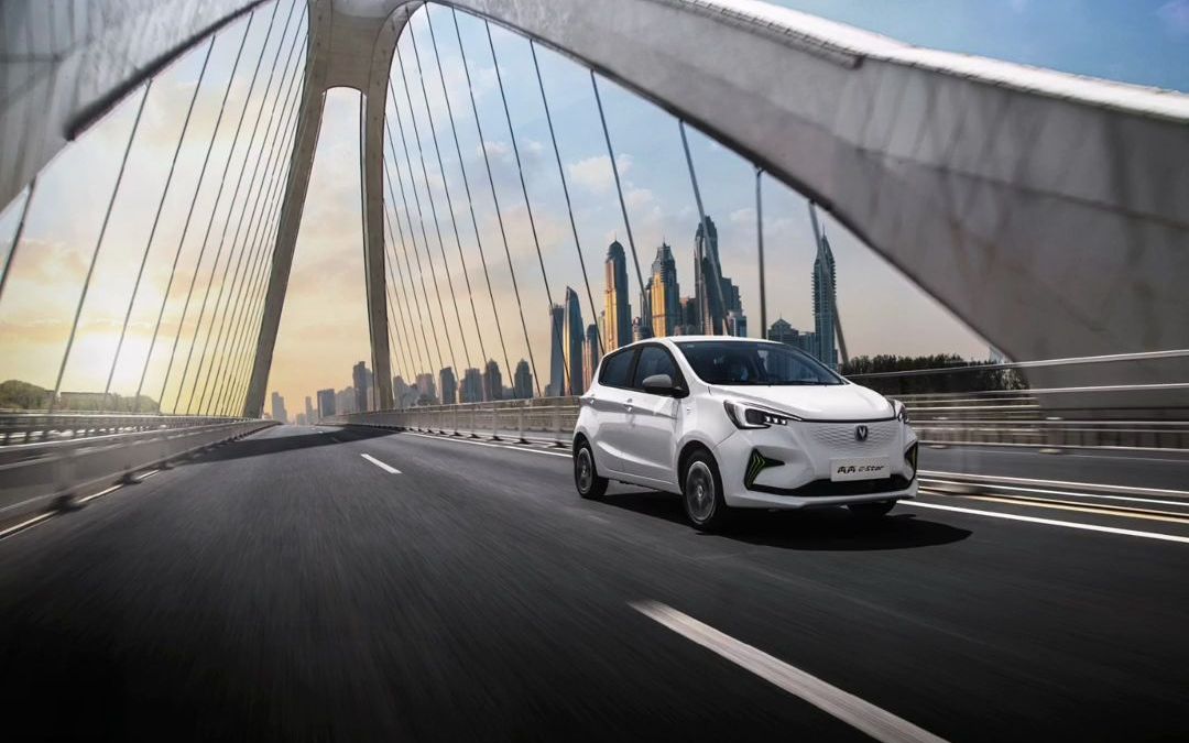 奔奔estar 长安新能源 保值购 选奔奔