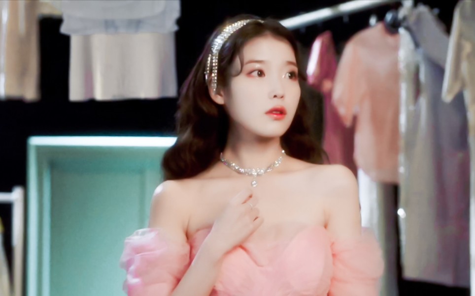 [图]【IU】新歌中文版出得也太快了，快得我连标题都想不出来丨Celebrity中文励志填词翻唱cover